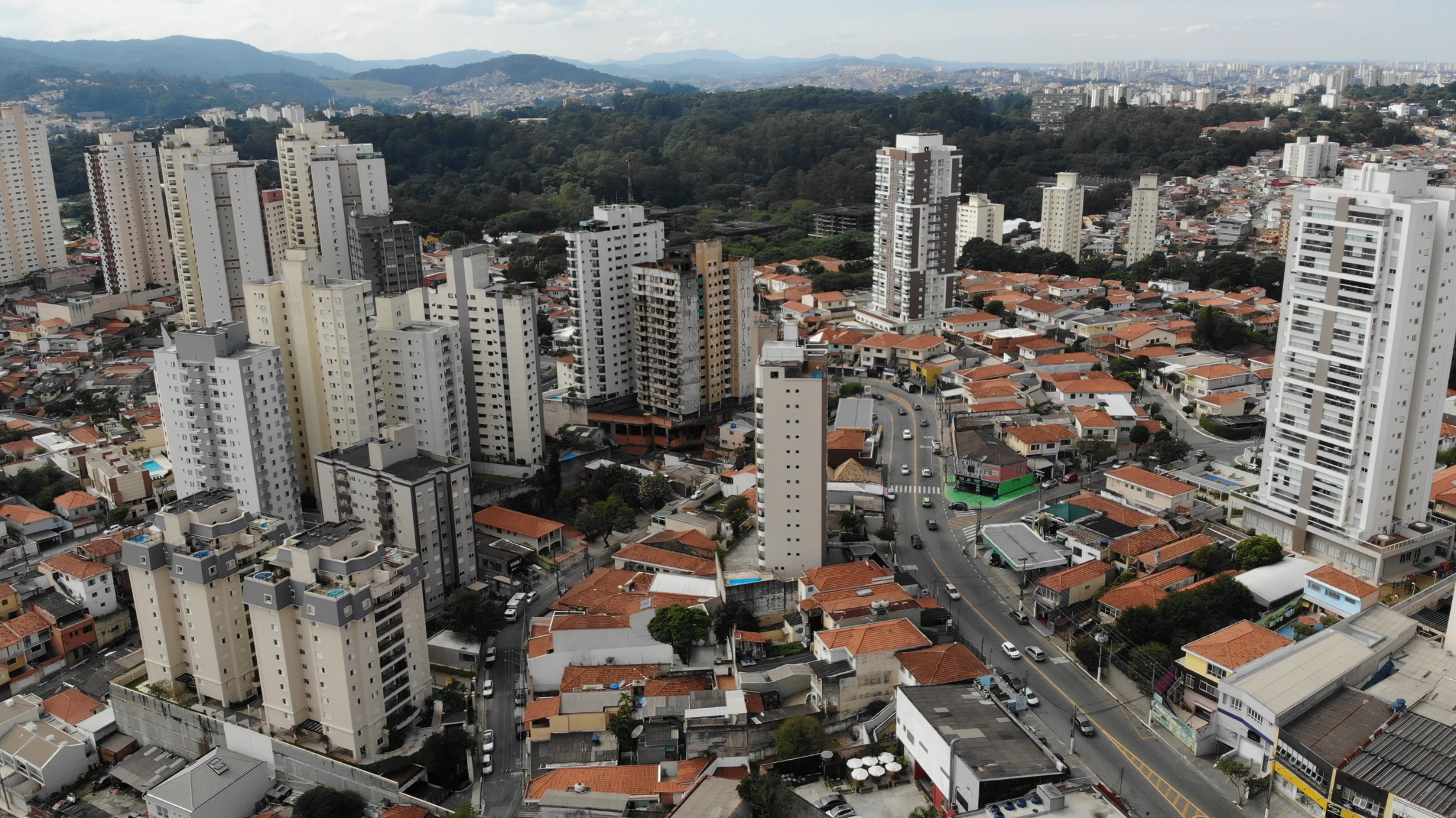 RESTAURANTE GIRATÓRIO EM SP - LASSÙ 